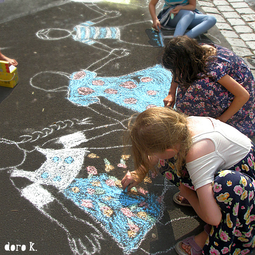 Selbstporträt mit Kreide [ Malen mit Kindern ] 